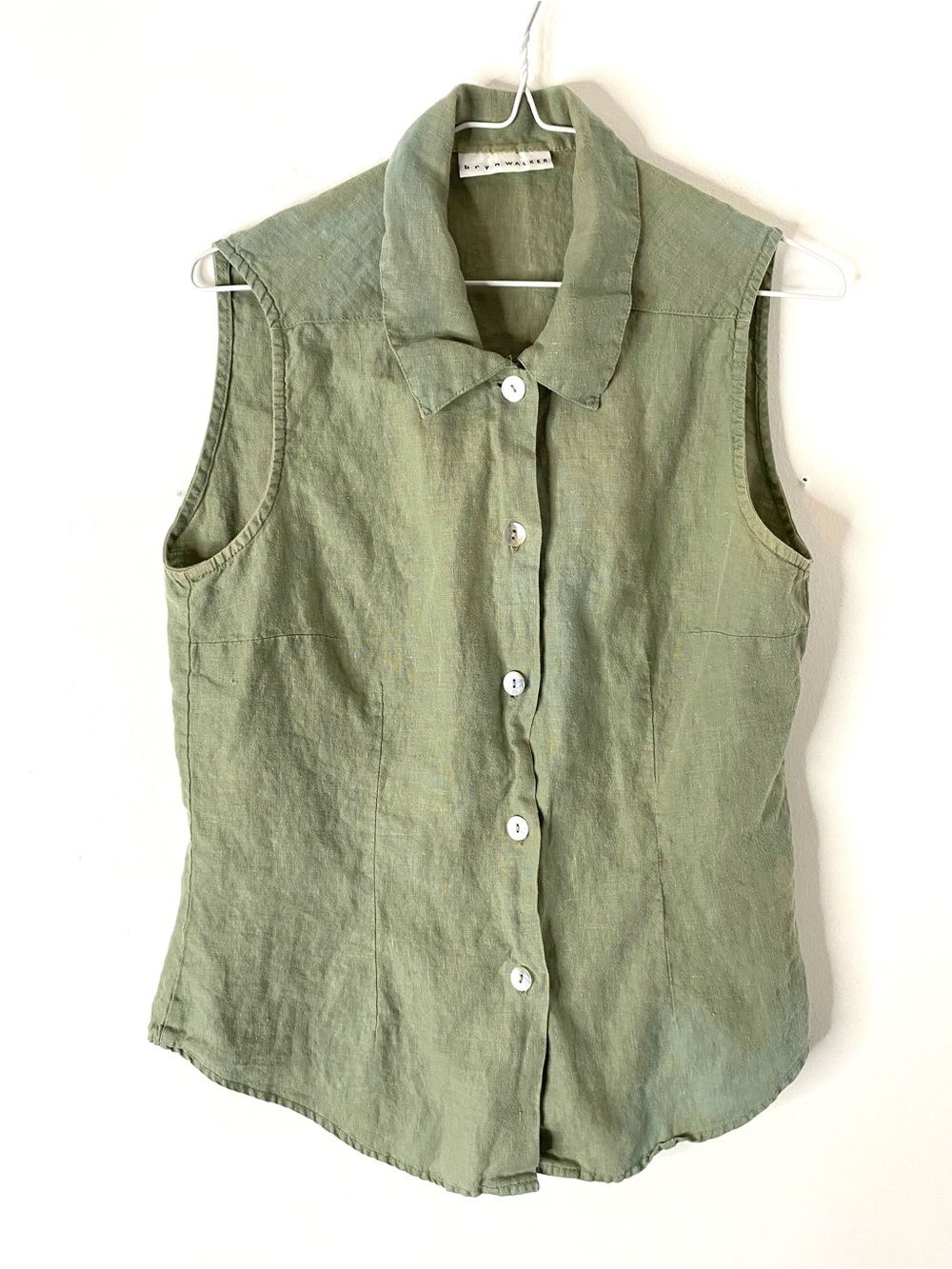 Bryn Walker Sage Green 100% Linen Sleeveless Button Front Collared Blouse